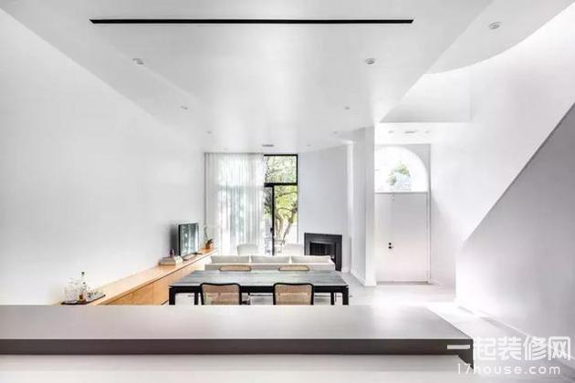 100平的简约风复式别墅 房子不大却也舒适自在 100平的简约风复式别墅 房子不大却也舒适自在